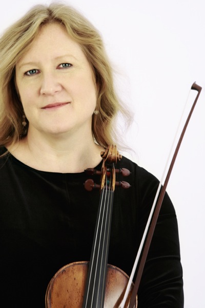 Violinist Krista Bennion Feeney returns to Menlo as soloist on Dec. 13