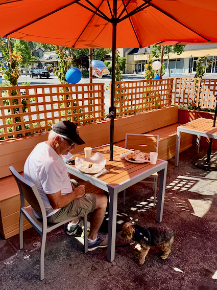 Pretty new patio for dining outdoors at Lulu’s on the Alameda