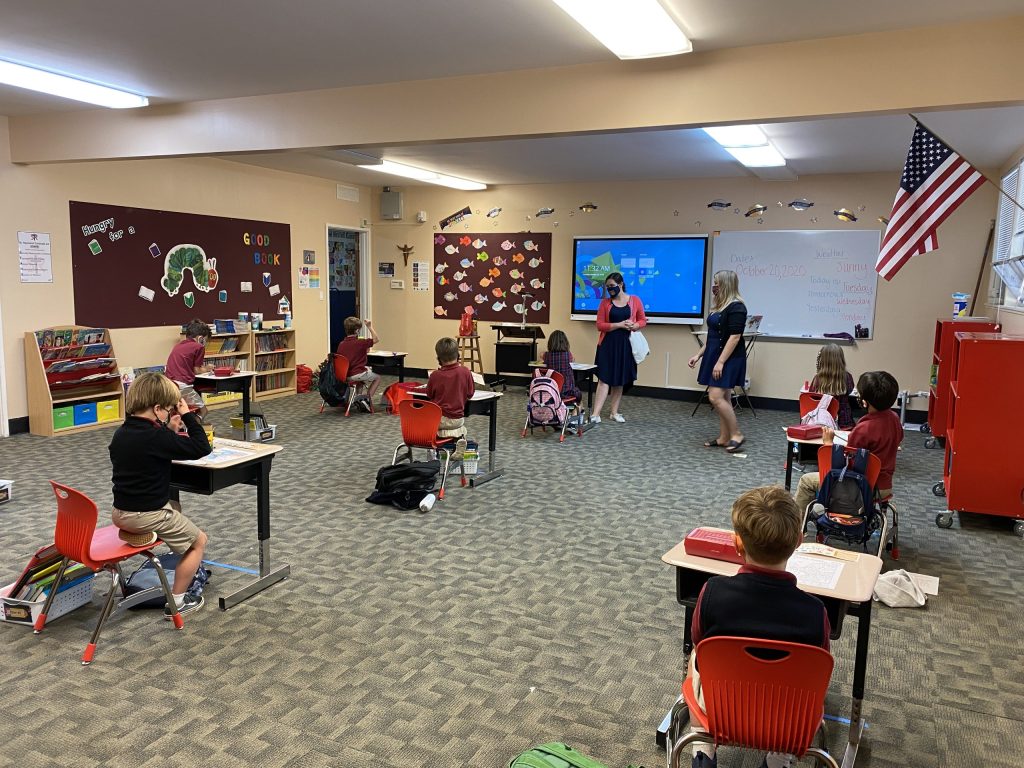 St. Raymond School in Menlo Park welcomes students back on campus