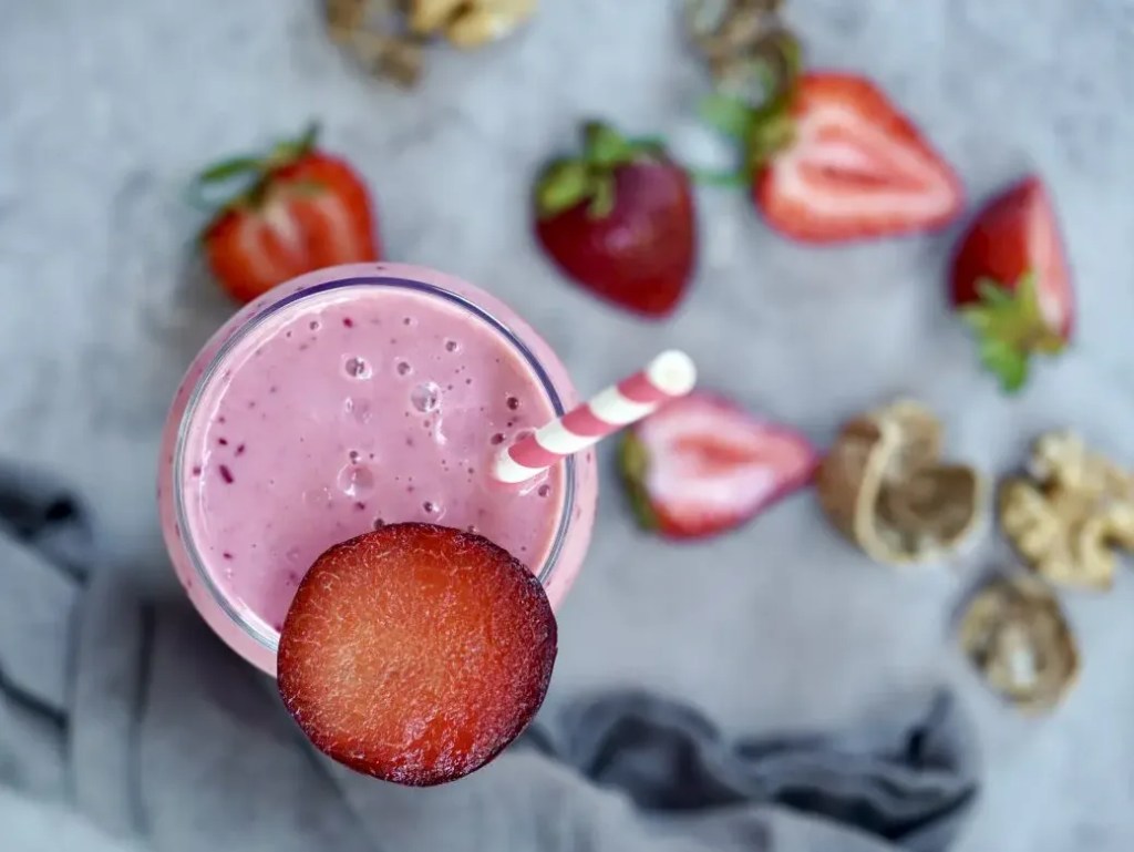 Strawberry-plum walnut smoothie is a delicious summer drink