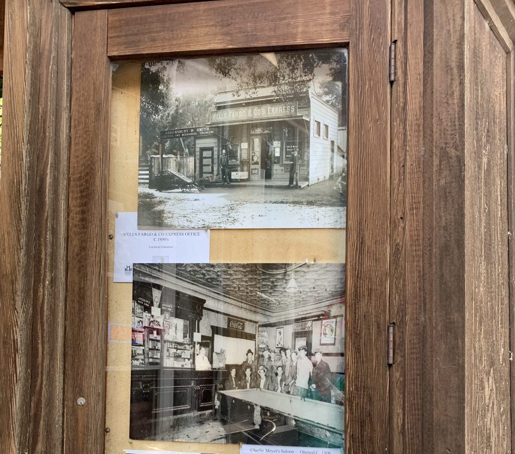 Spotted: Menlo Memories on Santa Cruz Avenue