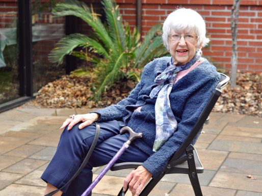 Long-time Menlo Park Library volunteer Jackie Drew passes away at age 99