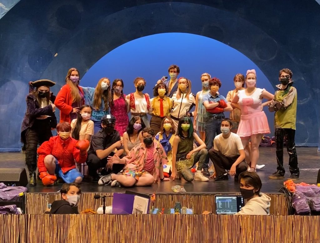 Menlo-Atherton Drama Club performs SpongeBob SquarePants: The Musical!
