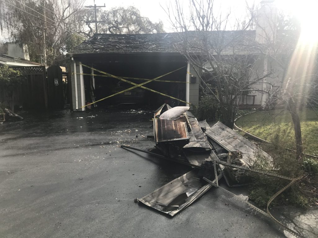 House fire on Hermosa Way in Menlo Park on Monday evening