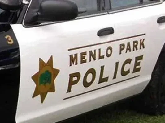Menlo Park police respond to bus and pedestrian collision