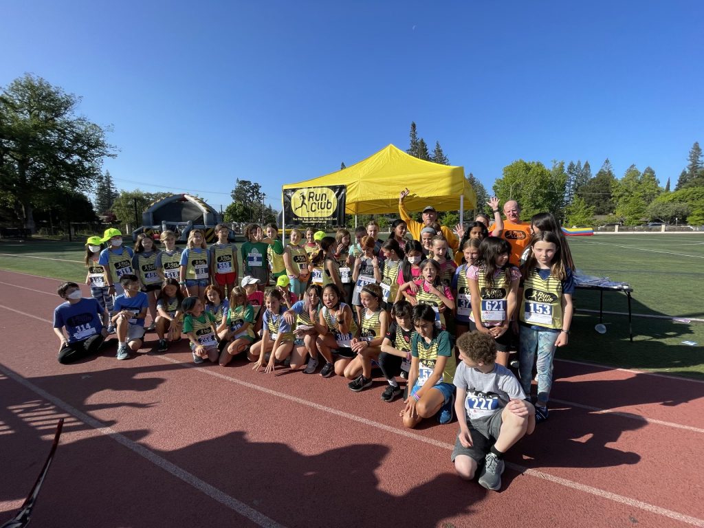 Run Club Menlo Park finishes spring season and looks toward the fall