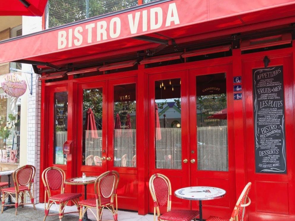 Bistro Vida hosts fundraising dinner in advance of Duran Duran at The Guild