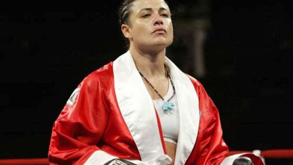World champion boxer Eliza Olson appears at Menlo Park Library on August 12