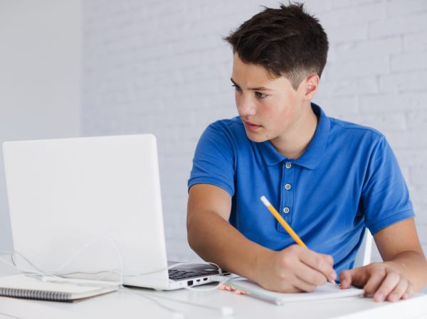 From a Teen’s Perspective: The college essay, simplified