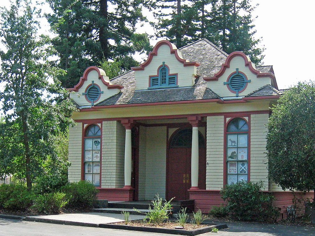 Free compost delivery for Portola Valley residents on April 19