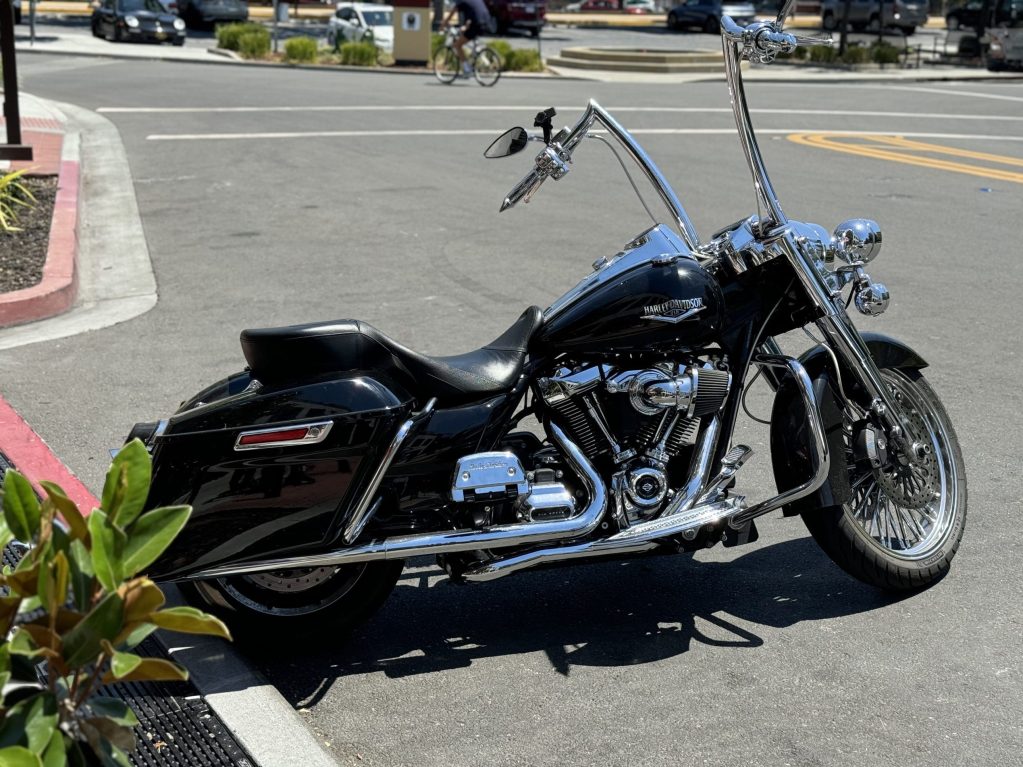 Spotted: Good looking Harley motorcycle