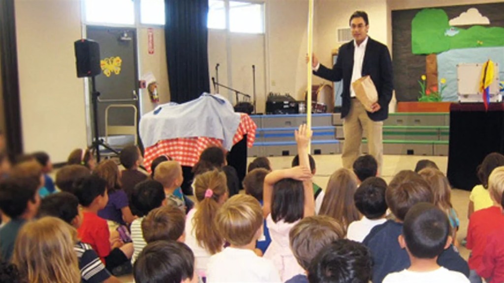 Music, Magic and Fun with Peter Apel on July 25