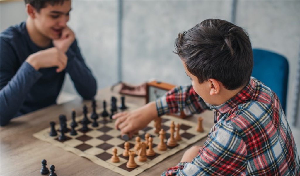 Drop-in Chess Play on July 31 at Arrillaga Family Recreation Center