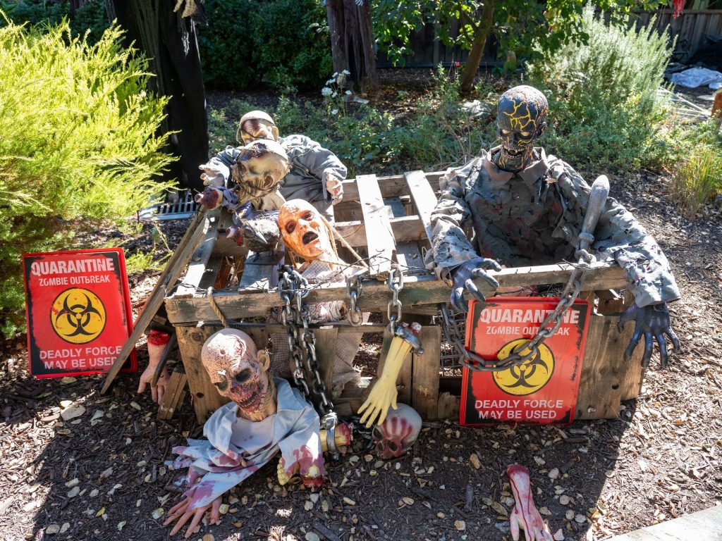 Per usual, great Halloween decorated front yard on Laurel St. in Menlo Park