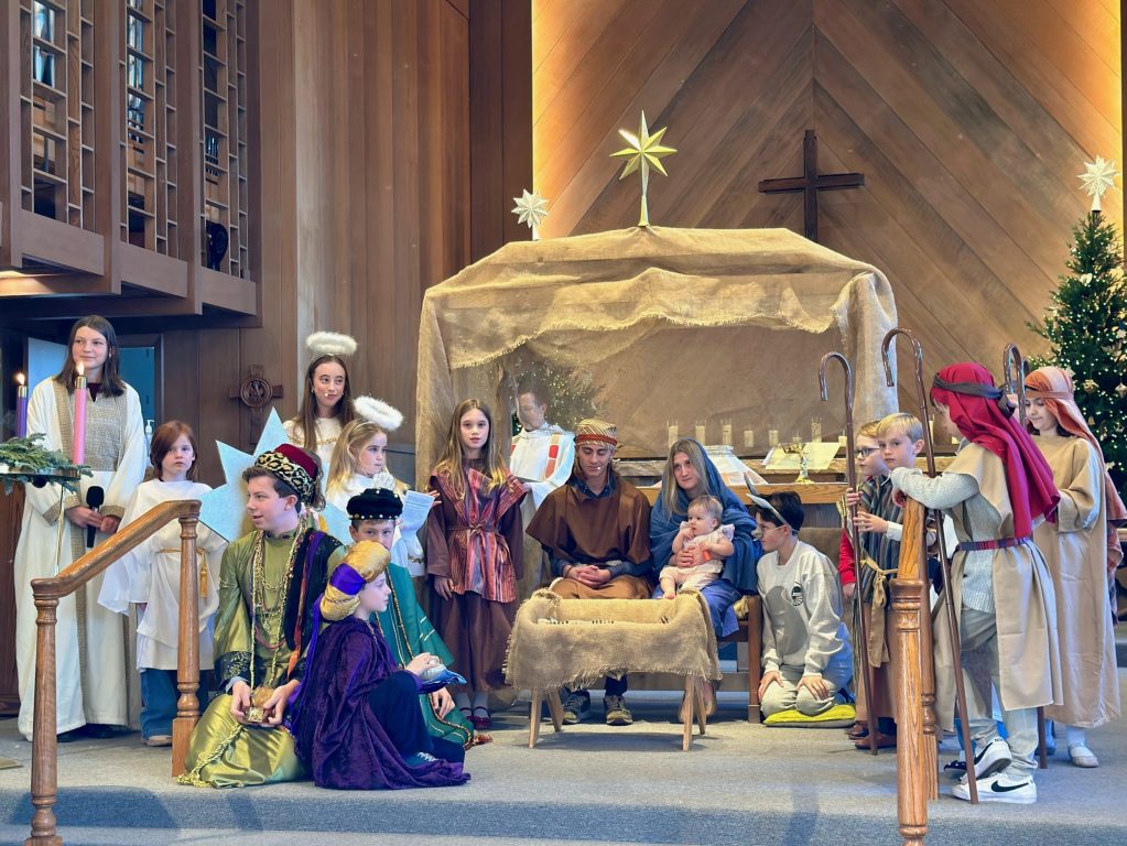 Christmas scenes around Menlo Park