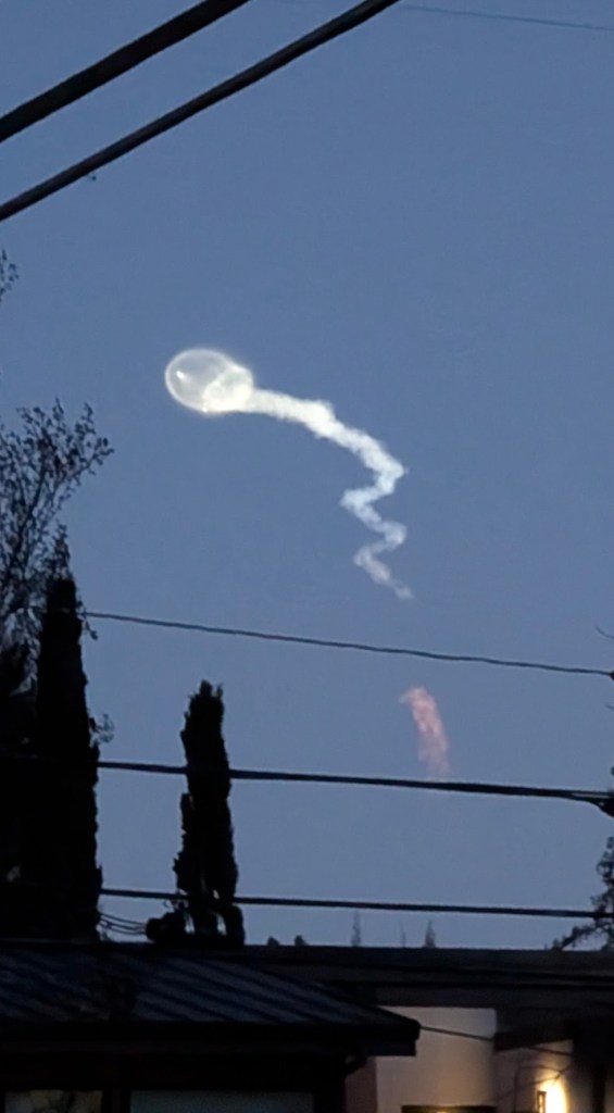 Spotted: SpaceX launch in the sky above Menlo Park