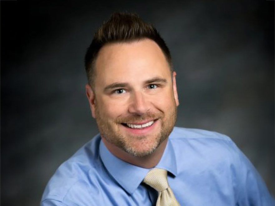 Erik Burmeister named Superintendent of Las Lomitas Elementary School District
