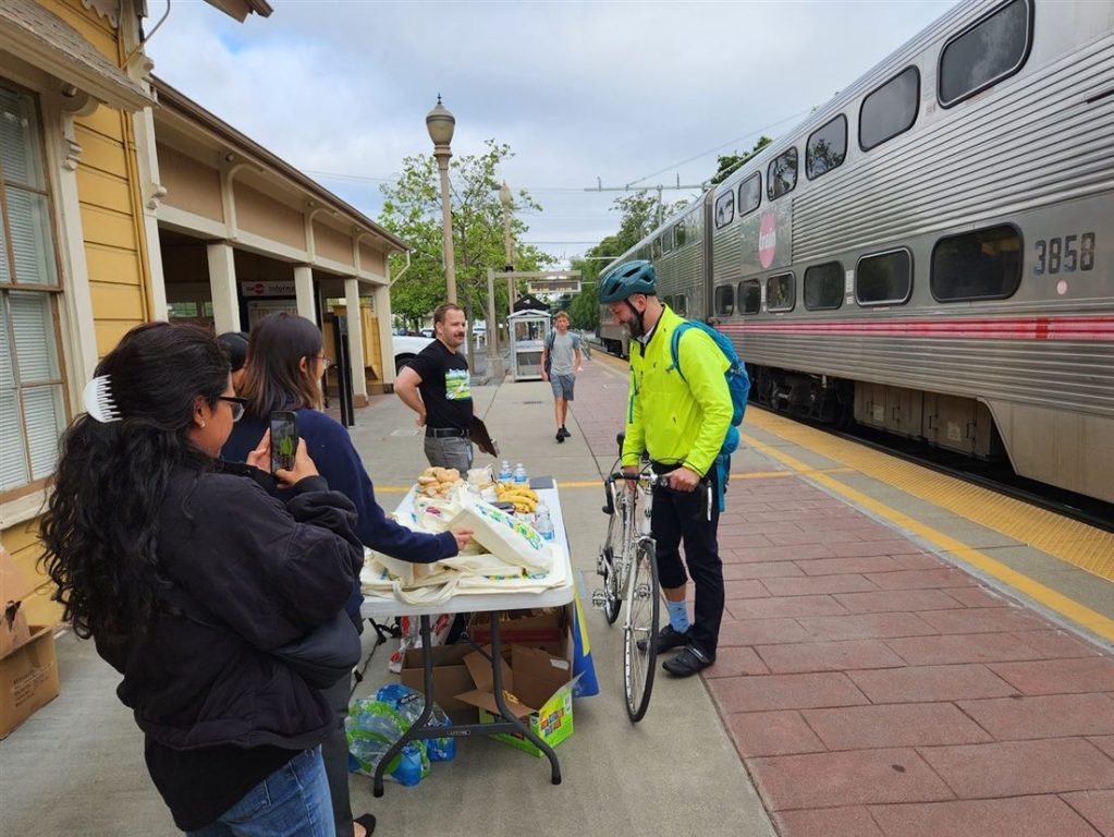 Bike to Work Day is Thursday, May 14 in Menlo Park