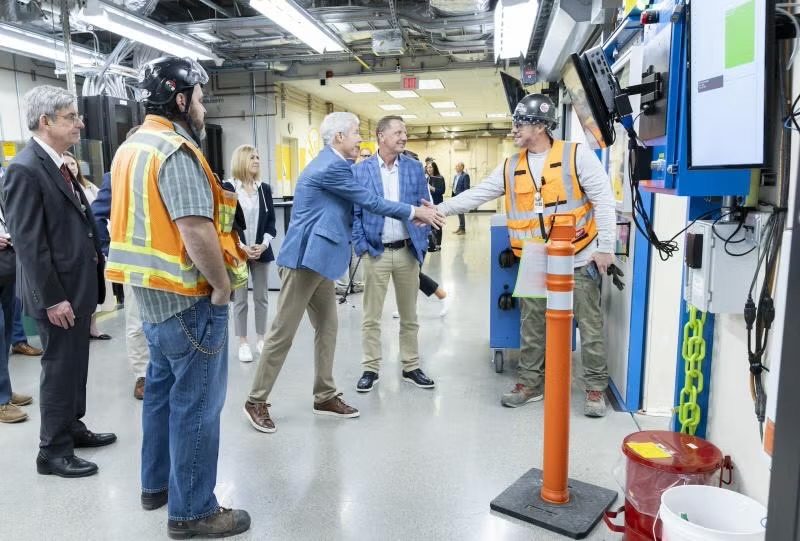 Secretary of Energy Chris Wright visits SLAC as part of Bay Area national lab tour