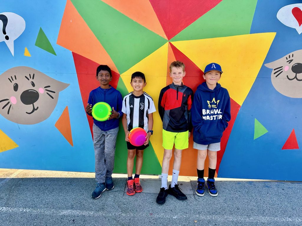 Spotted: First day of school sights at Oak Knoll