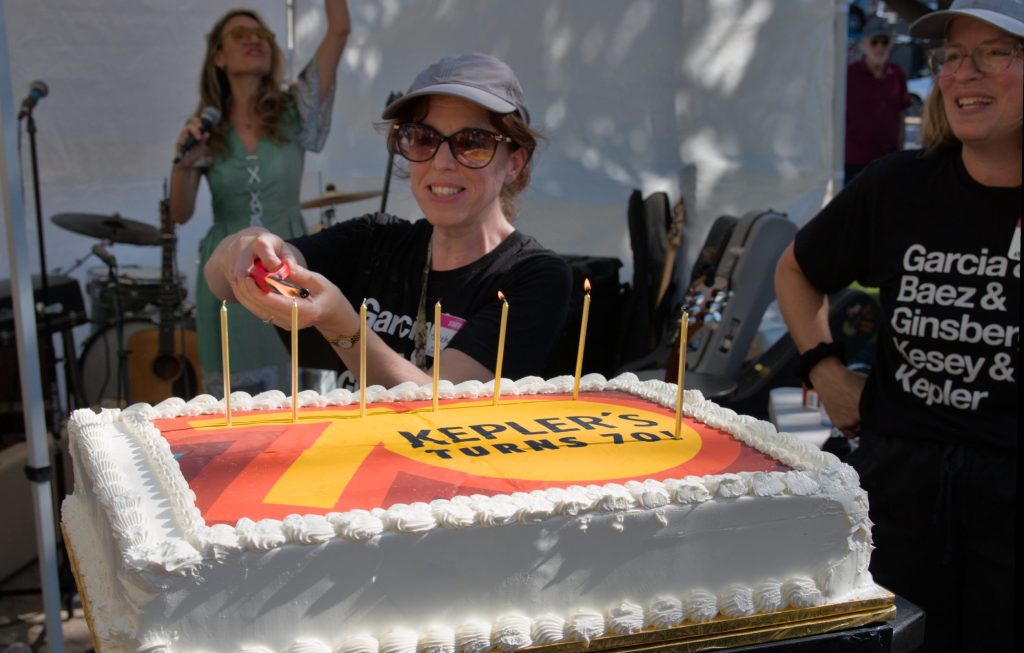 Kepler’s celebrates its 70th anniversary