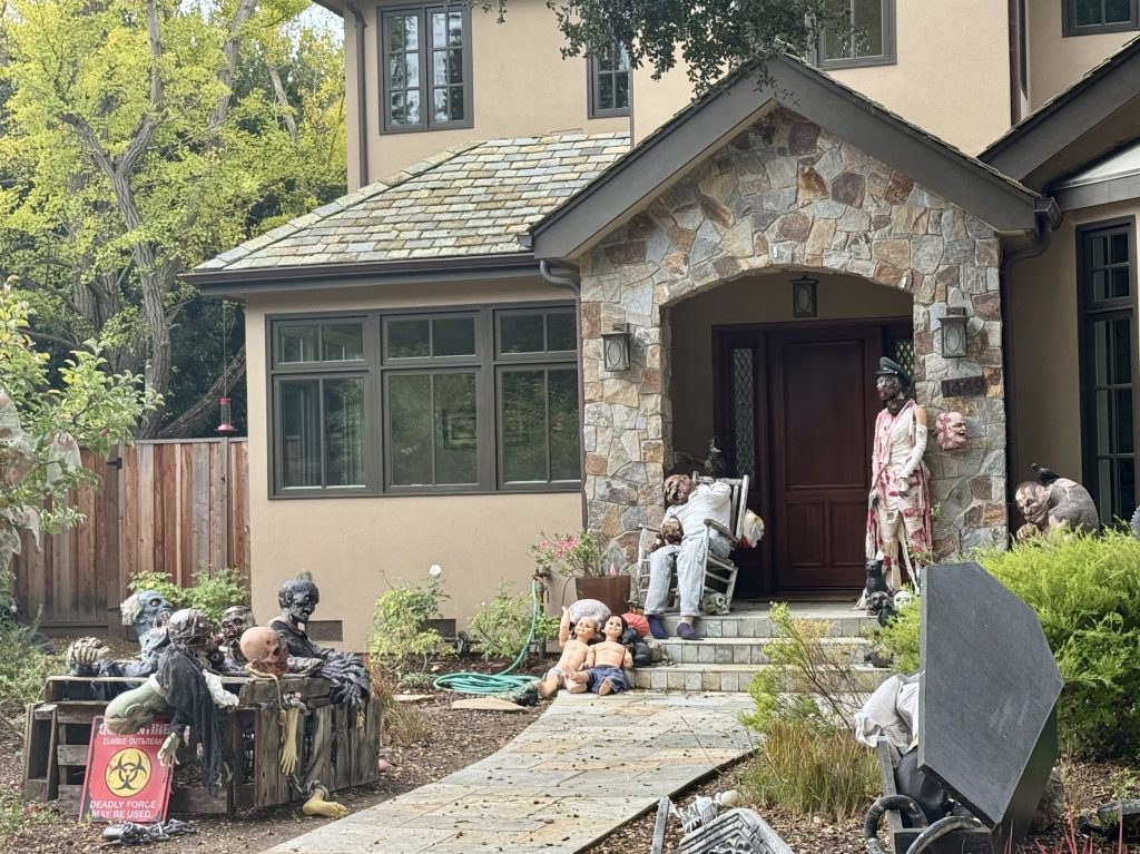 What’s Halloween without a visit to Laurel St. in Menlo Park