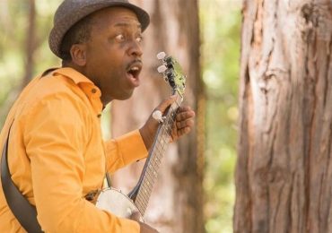 Storyteller Kirk Waller: Quack, Gabble, Squawk! on December 7