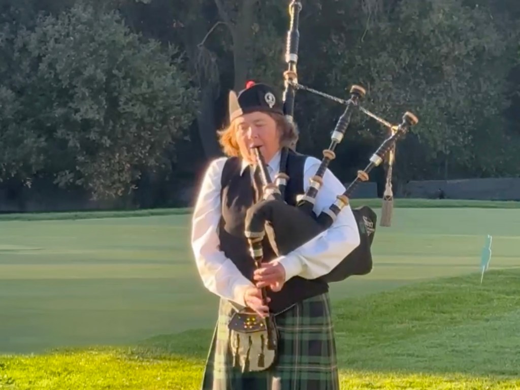 Spotted: Bagpiper on the Stanford golf course