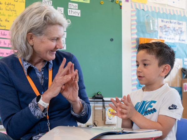 Consider becoming a volunteer tutor for Ravenswood Classroom Partners