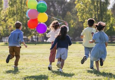 PlayLOCAL! finale on August 8 features bubbles