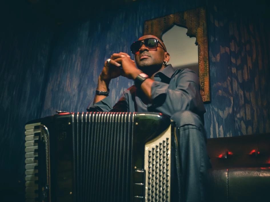 Curley Taylor and Zydeco Trouble will perform in Menlo Park on August 7