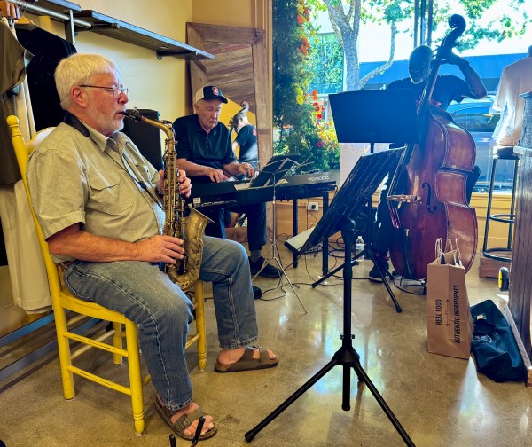 jazz band at Gitane