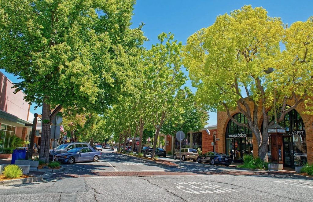 Get details about Measure P — the downtown parking lot ballot measure