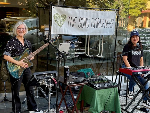 Spotted: The Song Gardeners performing at Fourth Fridays event