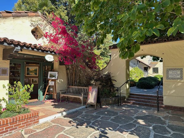 Portola Art Gallery