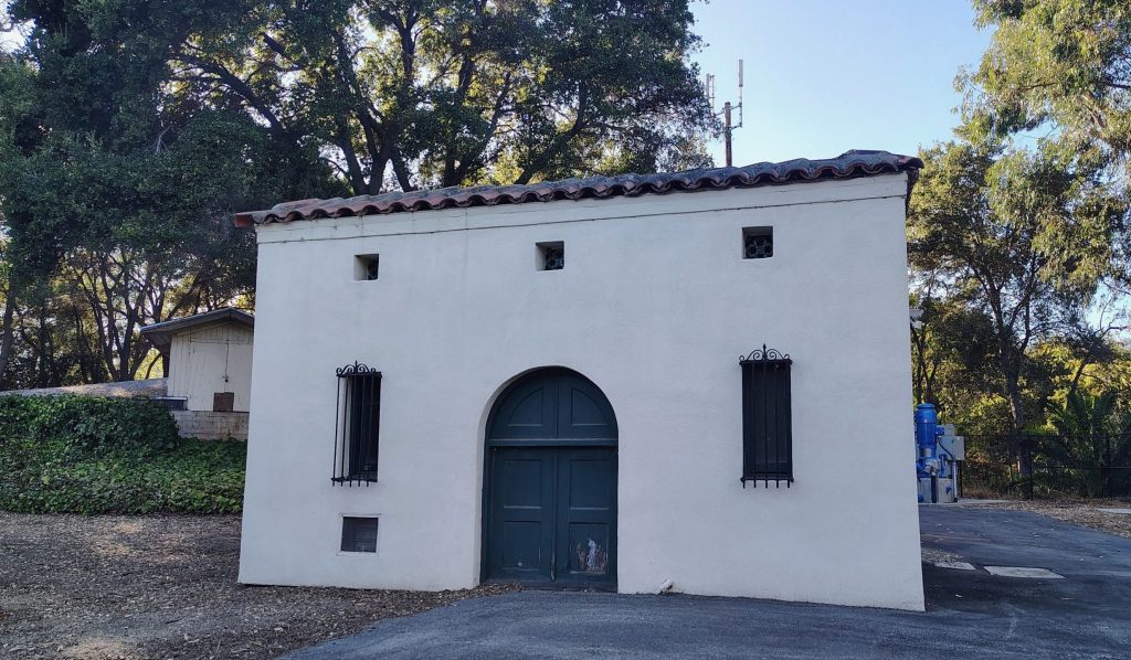 The Other Side of the Creek: The Little Pump House at Hale Street