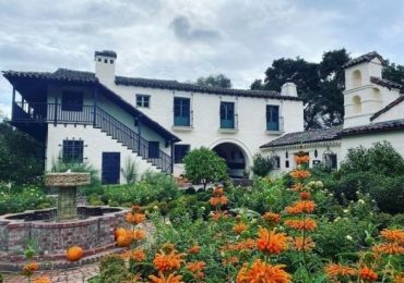 Harvest Faire at Allied Arts Guild takes place on October 4